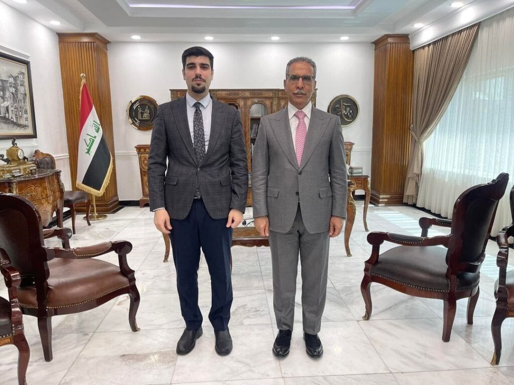 The head Ishtar Center for Democracy Support meets with the President of the Supreme Judicial Council.