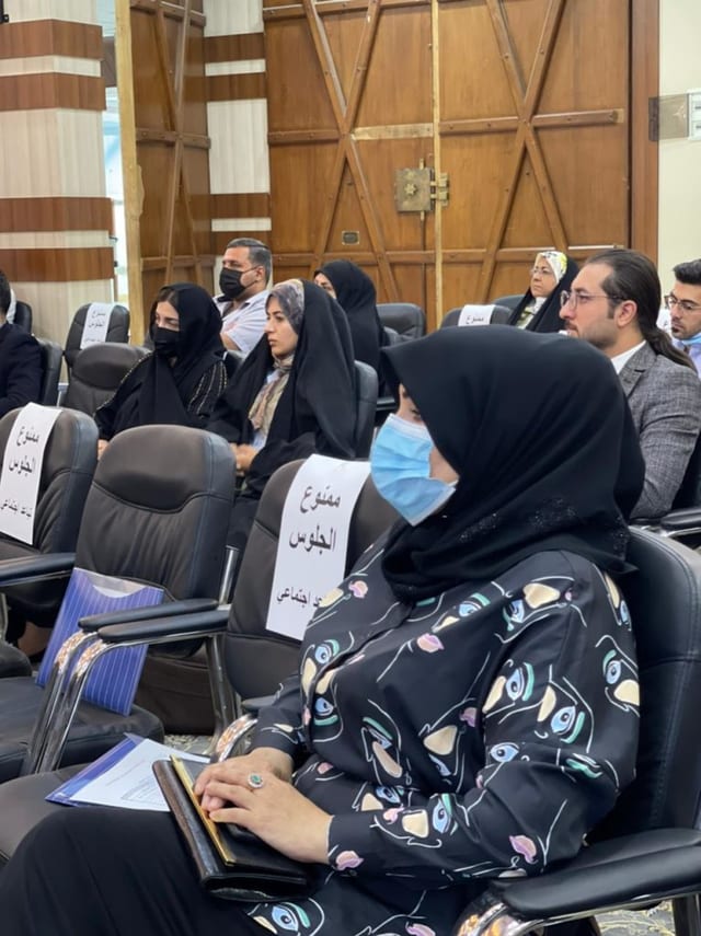 Early elections between participation opportunities and challenges