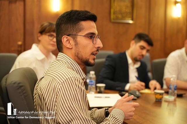 Roundtable Discusses the Development of Studies on Social Pluralism
